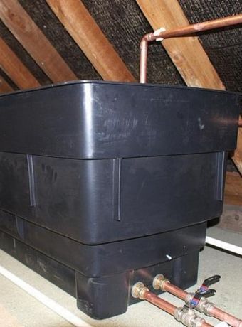 Image showing water tank in loft.