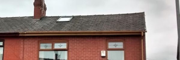 example of lifting of roof edges